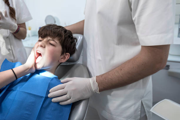 Best Pediatric Emergency Dentist in Iowa, LA
